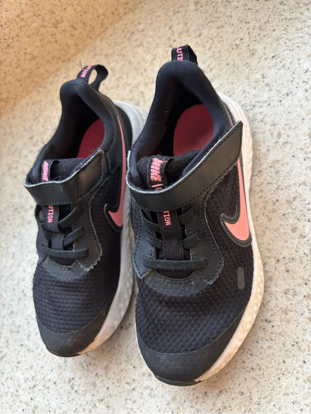 Nike - Kids' Pink Black & White Athletic Sneaker Slip-On Shoes Girls Size 12